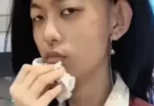 Αεροδρόμιο Σαγκάης: Την ανάγκασαν να ξεβαφτεί γιατί ο έλεγχος δεν μπορούσε να την ταυτοποιήσει