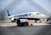 Η Ryanair «σβήνει» δρομολόγια και βάσεις σε ευρωπαϊκές αγορές