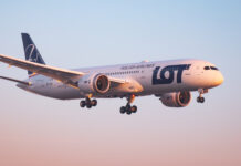 LOT: Η πρώτη απευθείας πτήση από Βαρσοβία προσγειώθηκε στη Θεσσαλονίκη