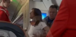 Επιβάτιδα προκάλεσε αναστάτωση ζητώντας μετάθεση στη business class