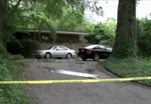 Ανεξήγητο εύρημα: Κομμάτι φτερού αεροπλάνου βρέθηκε σε δρόμο