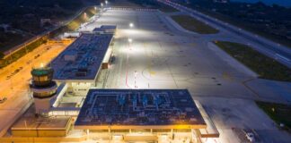 Αυξημένες αφίξεις στο αεροδρόμιο Σκιάθου, αλλά οι ξενοδόχοι ανησυχούν