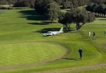 Αναγκαστική προσγείωση αεροπλάνου σε γήπεδο γκολφ στο Σίδνεϊ