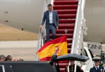 Αναγκαστική επιστροφή του αεροσκάφους του Πέδρο Σάντσεθ λόγω βλάβης