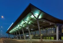 Δύο υποθέσεις λαθρεμπορίου αποκαλύφθηκαν στο αεροδρόμιο της Πρίστινας