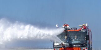 Η Fraport Greece αναβαθμίζει την ασφάλεια των αεροδρομίων με νέα πυροσβεστικά