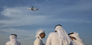 Σχέδια για A350 με περισσότερες από 400 θέσεις παρουσιάστηκαν στο Ντουμπάι