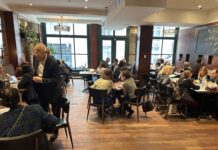 Ο Καναδάς «ανοίγει τις πύλες» στον ελληνικό τουρισμό