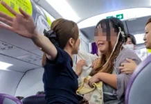 Γυναίκα απομακρύνθηκε αφού φώναζε για να καθίσει δίπλα στον σύντροφό της