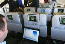 Δωρεάν Wi-Fi εν πτήσει το 2026 – Συμφωνία με τη Starlink του Ίλον Μασκ αλλάζει τα δεδομένα