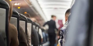 Πόσο καθαρός είναι τελικά ο αέρας στο εσωτερικό των αεροσκαφών;