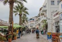 H Ferryhopper αποκαλύπτει τους top νησιωτικούς προορισμούς του 2025