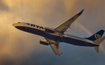 Η Ryanair λανσάρει 24ωρη προσφορά: Εισιτήρια από 19,99 ευρώ για ταξίδια τον Αύγουστο