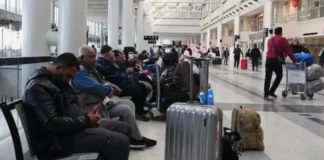 Τουρίστες εγκαταλείπουν το Ντουμπάι με ιδιωτικά τζετ λόγω κρίσης στον Κόλπο