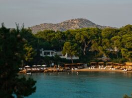 Ανοιξιάτικες αποδράσεις και πασχαλινές εμπειρίες στο Four Seasons Astir Palace