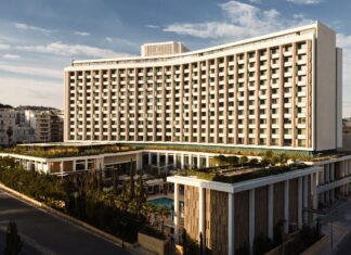 Αναγέννηση για το εμβληματικό Ilisian με την υπογραφή Conrad