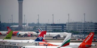 Σύγχυση στην ΕΕ για τα καύσιμα αεροσκαφών – Προειδοποιήσεις για πιθανές ελλείψεις το καλοκαίρι