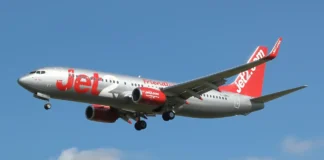 Ασυγκράτητο ζευγάρι προκάλεσε σάλο στην καμπίνα πριν την αναχώρηση