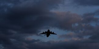 Μερική επαναλειτουργία του εναέριου χώρου του Ιράν μετά τη σύγκρουση