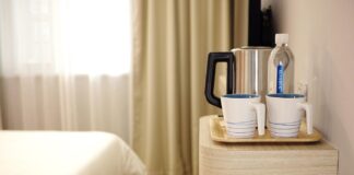 ΙΝΣΕΤΕ: Φορολογία και κόστος «γονατίζουν» τα ενοικιαζόμενα δωμάτια