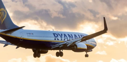 Σύγκρουση Ryanair – Fraport Greece για τα αεροδρομιακά τέλη
