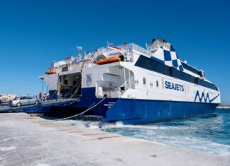 Νέες προσφορές SEAJETS για Άνδρο και Τήνο – Φθηνότερα εισιτήρια από Ραφήνα