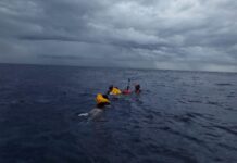 Ώρες αγωνίας για επιζώντες αεροπορικής συντριβής ανοιχτά της Φλόριδας