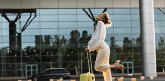 Αυξήσεις στα αεροπορικά και φόβοι για απομόνωση της Κύπρου