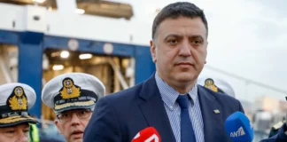 Κικίλιας: «Το πλοίο είναι λαϊκό μέσο» – Η μάχη για τις τιμές των εισιτηρίων