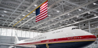 Το νέο «Air Force One» του Τραμπ: Το καταριανό Boeing που θα χρησιμοποιεί μέχρι την άφιξη του νέου προεδρικού αεροσκάφους