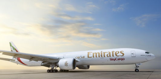 Η Emirates SkyCargo ενισχύει τον στόλο της με το πρώτο Boeing 777-300ERSF