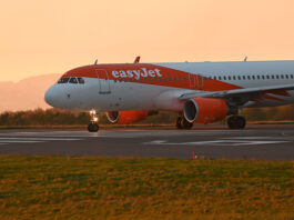 Η Apollo εξαγοράζει την EasyJet έναντι 7,7 δισ. δολαρίων- Δήλωση του Sir Στέλιου Χατζηιωάννου