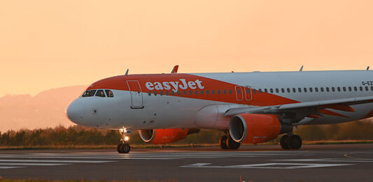 Η Apollo εξαγοράζει την EasyJet έναντι 7,7 δισ. δολαρίων- Δήλωση του Sir Στέλιου Χατζηιωάννου