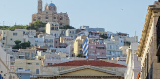 Σύρος: Από το ρεμπέτικο στο λαϊκό με τη «Σύρα του Μάρκου Βαμβακάρη»