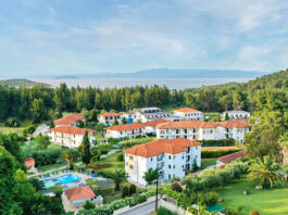 Όμιλος HotelBrain: Μίσθωση του Chrousso Village στη Χαλκιδική