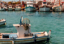 Γερμανικά ΜΜΕ αποθεώνουν την Πάρο και το φθινόπωρο