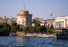 Θεσσαλονίκη: Αεροσκάφος προσγειώθηκε εκτάκτως μετά από επεισόδιο με δύο επιβάτες