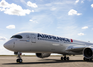 Η Air France γιορτάζει 70 χρόνια σύνδεσης Αθήνας-Παρισιού με επετειακή εκδήλωση