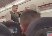 easyJet: Αστυνομικοί απομάκρυναν επιβάτες που αρνούνταν να σταματήσουν το άτμισμα