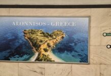 Τουριστική προβολή της Αλοννήσου στο μετρό και το αεροδρόμιο του Μπακού ενόψει Formula 1