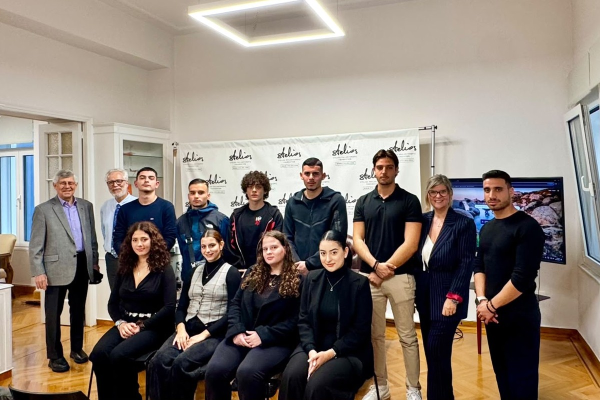 Οι υπότροφοι του Stelios Philanthropic Foundation και της Omega Yachting Academy (1)